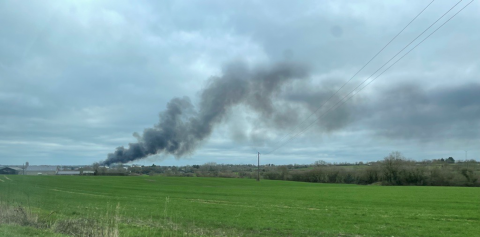 Panache de fumée de l'incendie du 2 février 2022 à Joué-sur-Erdre